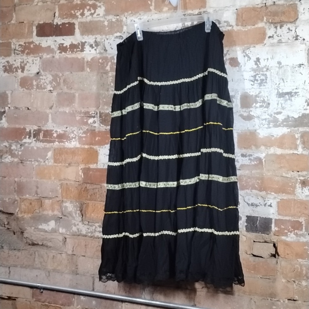 Vintage Black and Gold Maxi Skirt Womens Extra Large Boho Gypsy Peasant Goth